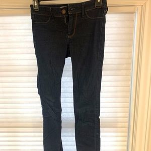 00R Dark Wash Hollister Jegging Jeans